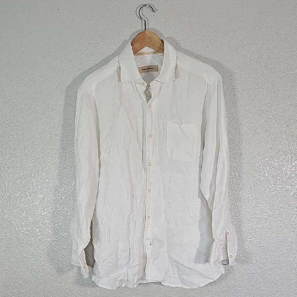 Tommy Bahama 100% Linen Casual Button Down Shirt.